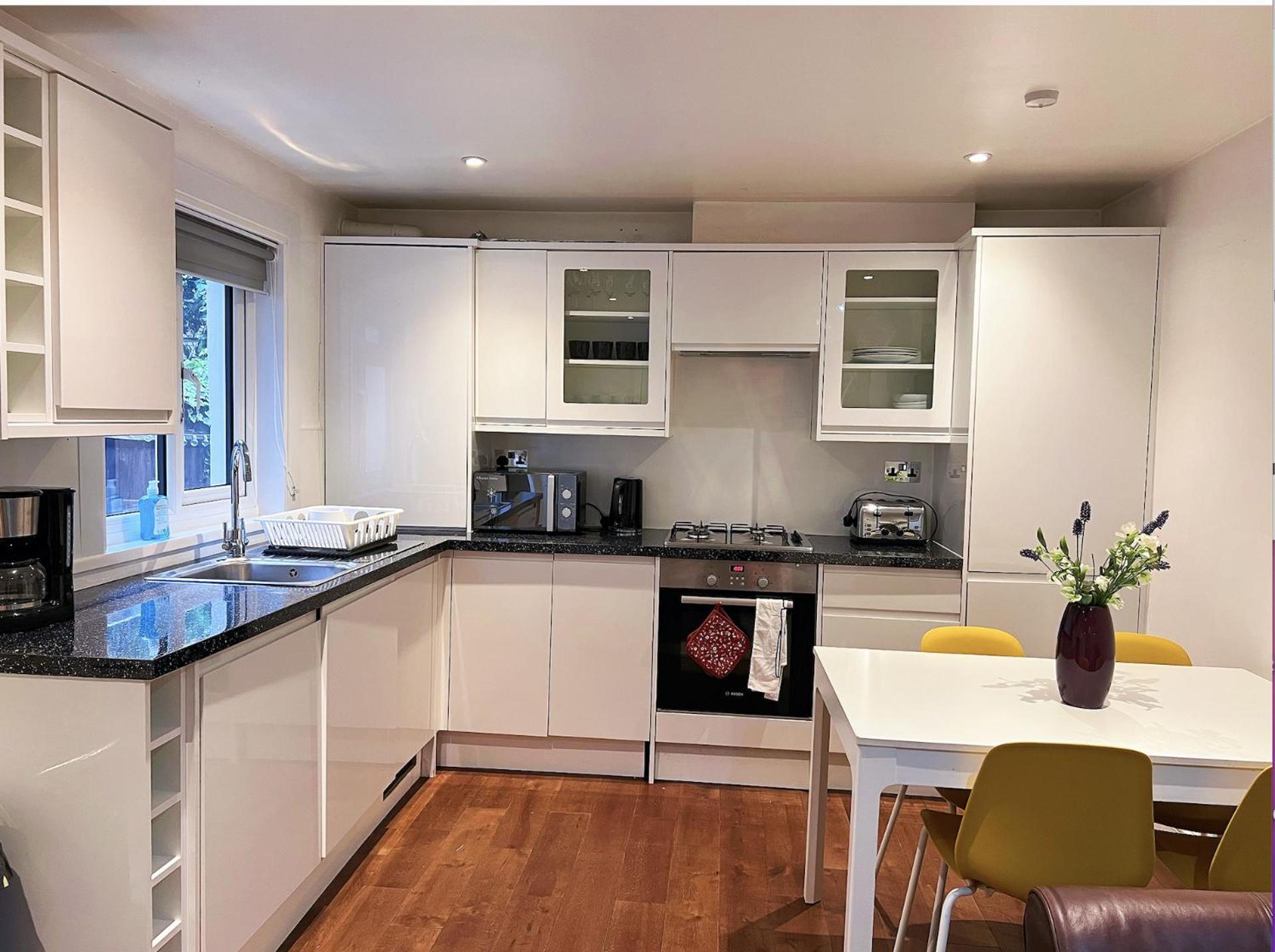 Lovely 2 Bedroom Garden Flat In Londres Exterior foto
